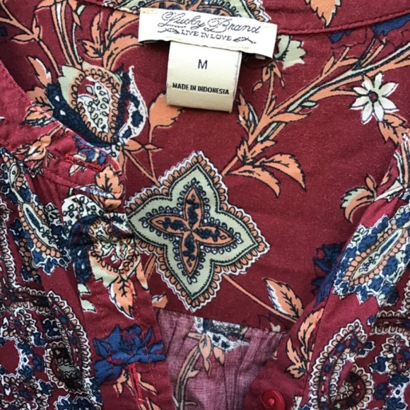 Lucky brand burgundy floral button up size m. Long sleeves - Picture 2 of 4